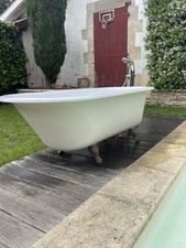 baignoire fonte avec pied patte de lion et mitigeur