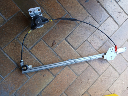 VW Bus T4 Fensterheber 701837502 manueller Fensterheber vorne rechts Beifahrers.