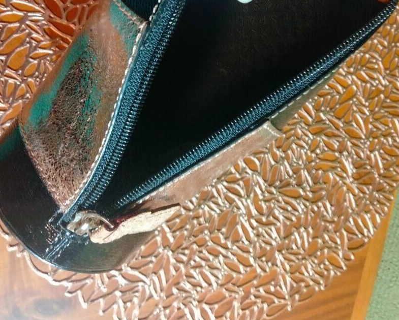 kate spade Champagne Bottle Cheers Darling Bag Wristlet Clutch Purse