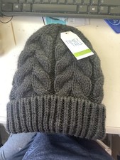 Time and Tru One Size Cable Knit Black Beanie Women