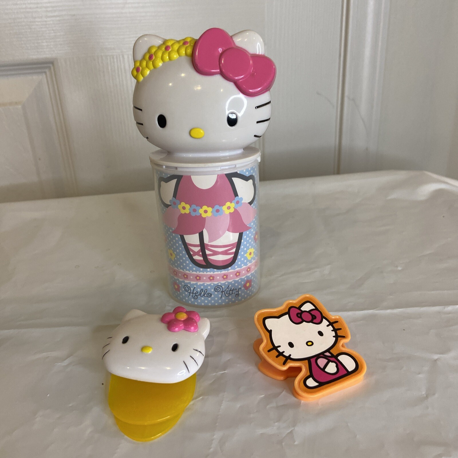 2018 Sanrio Hello Kitty McDonalds Happy Meal Toy Purse Red & Pink Mini  Handbag - mcdonalds hello kitty