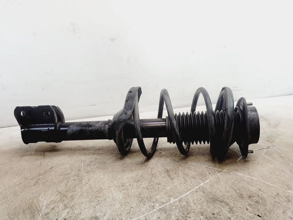2010 2011 2012 SUBARU OUTBACK OR LEGACY 3.6L RIGHT FRONT STRUT SHOCK ABSORBER - Image 2 of 4