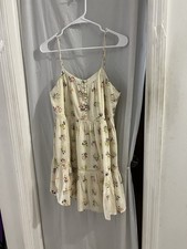 Urban Outfitters Cream Floral Tank Dress Tiered Crochet Accents Sz M