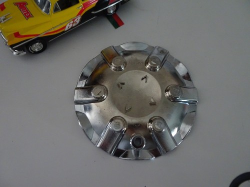 Pinnacle Chrome Custom Wheel Center Cap # 424S165 - Picture 3 of 3