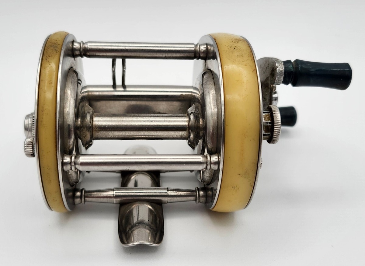 リール Shakespeare President 1970 Shakespeare President 1970A -- Service and Lubrication