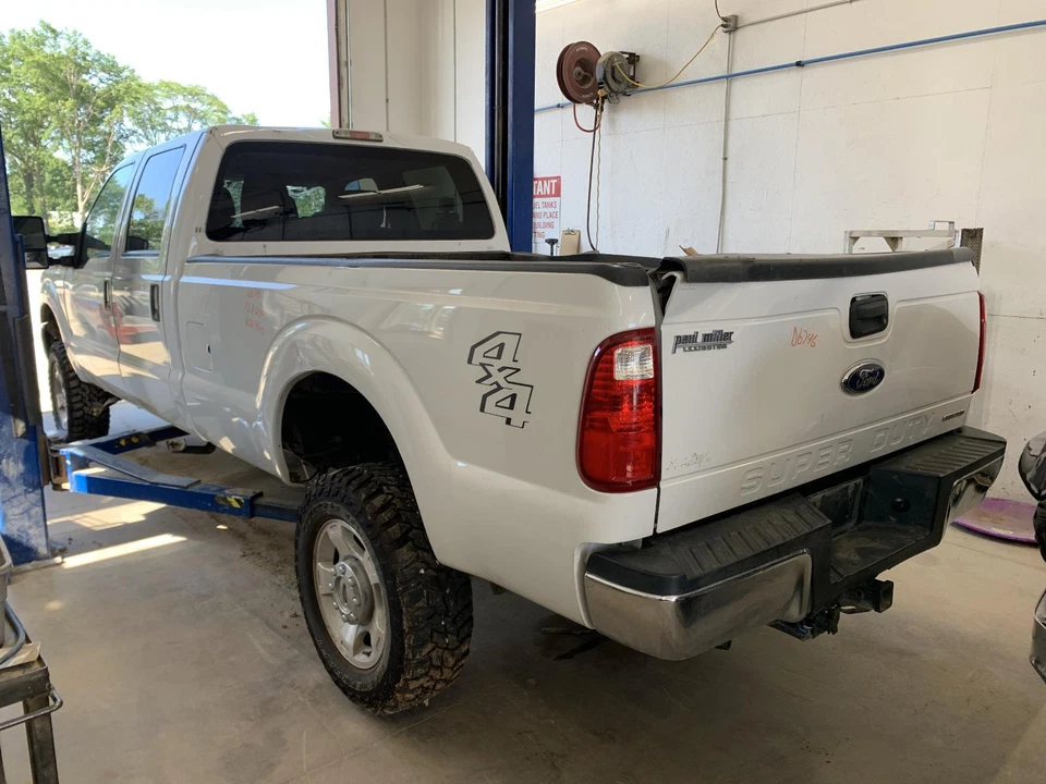 Used Fuse Box Engine fits: 2015 Ford F250SD PICKUP 6.2 Grade A - Image 2 of 4