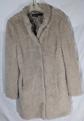 KENNETH COLE Biege Teddy Bear Faux FurCoat, Small, Hidden Snap closure,  pockets