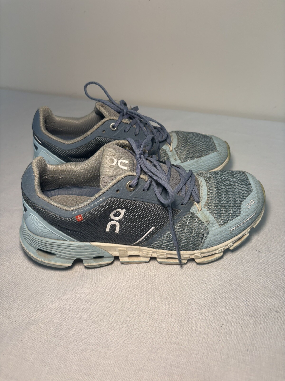 On Cloud Running Women’s Size 7.5 Running Shoes Light Blue Walking Athletic-image
