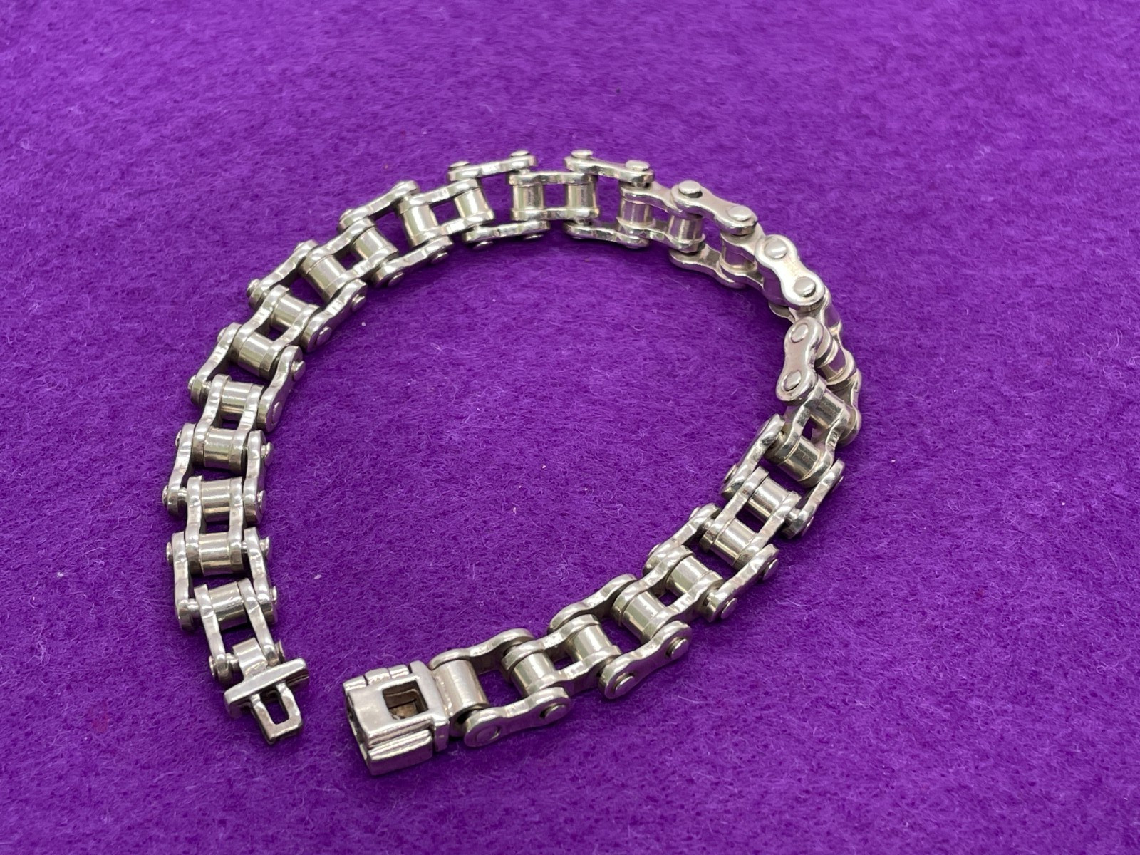 SOLID STERLING SILVER CYCLE CHAIN 925 BRACELET 60… - image 1