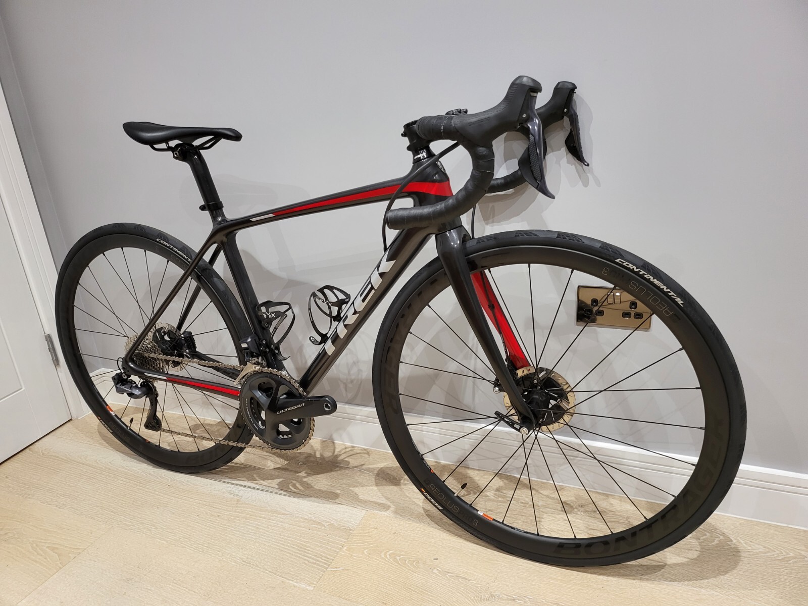 Trek Emonda SL7 Ultegra Disc Di2 Carbon Road Bike Power Meter RRP £4200 eBay