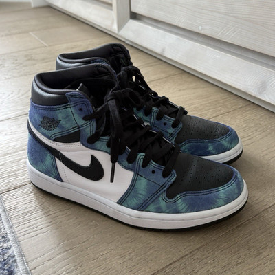 Nike Air Jordan 1 Mid Top Tie Dye Multicolor Lace-Up Basketball Sneakers