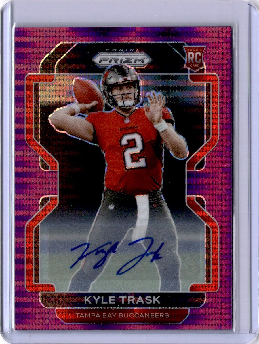 2021 Panini Prizm #339 Kyle Trask Rookie Autographs Prizm Purple Pulsar