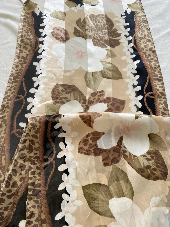 Bufanda Rectangular Seda Flores Marrón Oscar de la Renta 52"/12" Hecha en China Ex C Foto 3 de 4