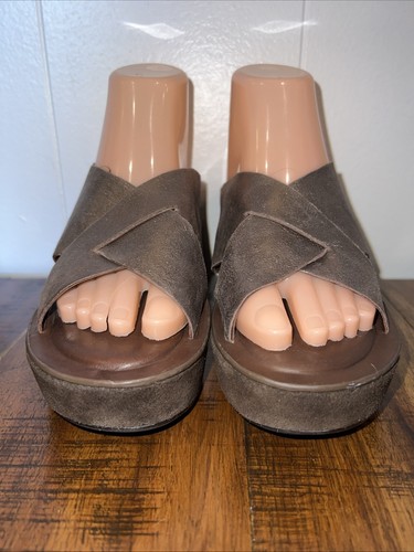 Sandali donna Kork-Ease taglia 7 M/W comodi in pelle con zeppa marrone metallizzato K0084 - Foto 5 di 13