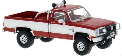 Brekina 1981 Chevrolet C10 Lifted Pickup - Red/White 1/87 HO Scale #19692