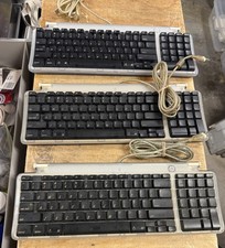 VINTAGE Graphite Apple USB Keyboard Model Number: M2452 TESTED and WORKING