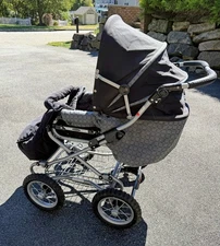 Bertini Bidwell Stroller, steerable, convertible pram with bassinet - Exc. cond.