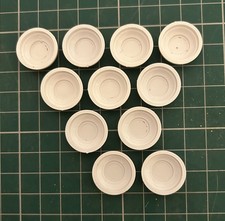 Subbuteo basi bianche pesanti e dischi rosso ciliegia x 11