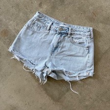Women's PacSun light wash distressed mom denim shorts size 25