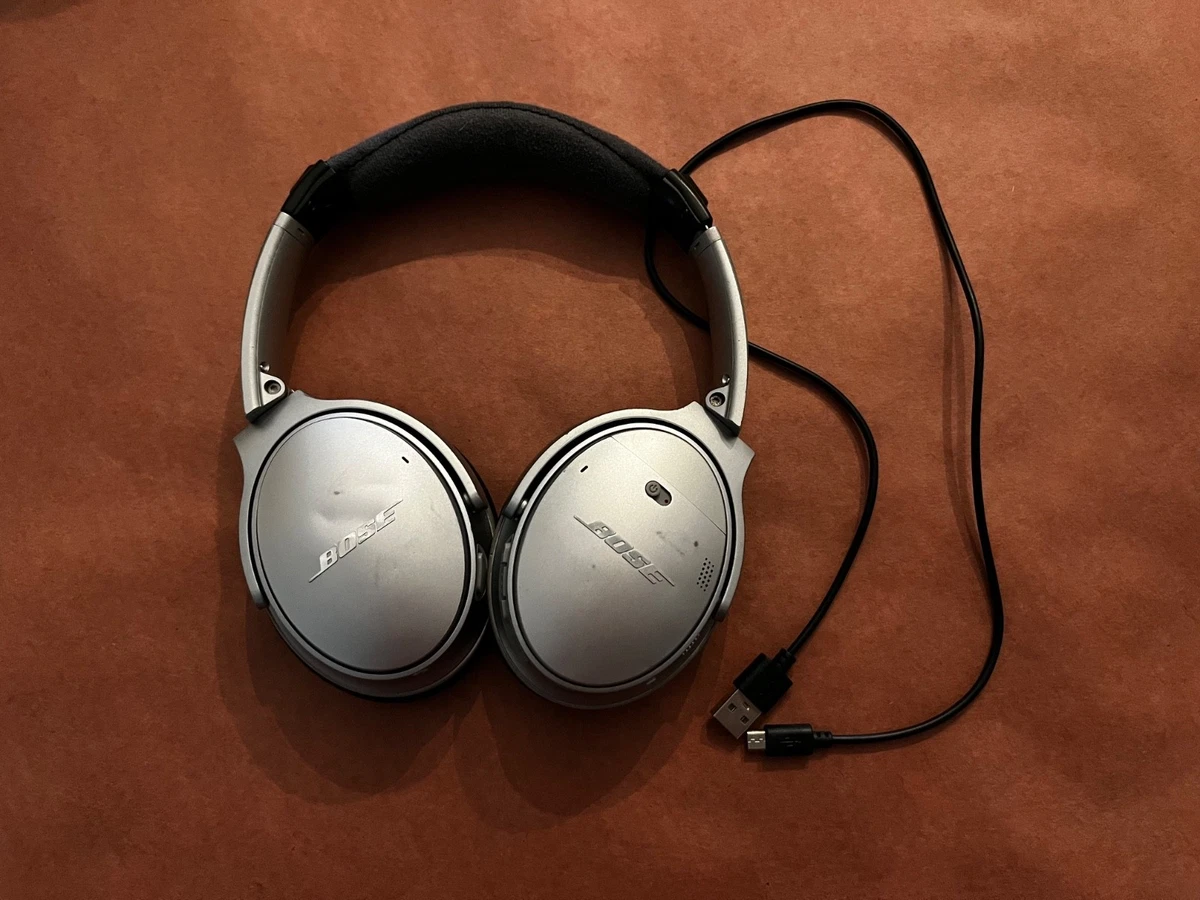 Bose QuietComfort 35 II Silver Headphones for Sale | Shop New