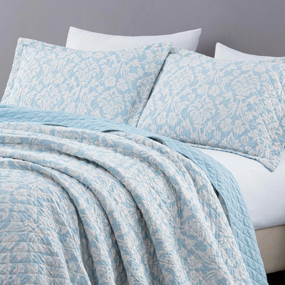 Chezmoi Collection Ivy Floral Medallion Reversible Quilt Bedspread Set - Image 3 of 4