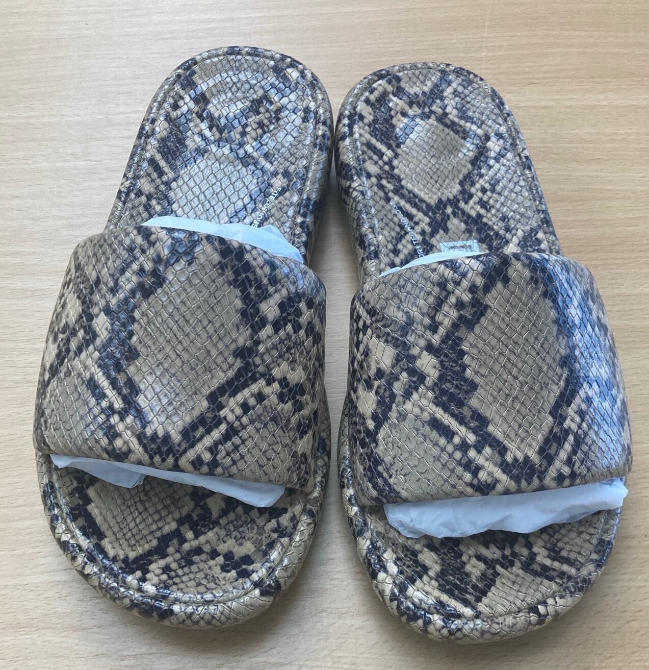 APL FITFLOP IQUSHION SABBIA SERPENTE AVVOLTA TAGLIA 5