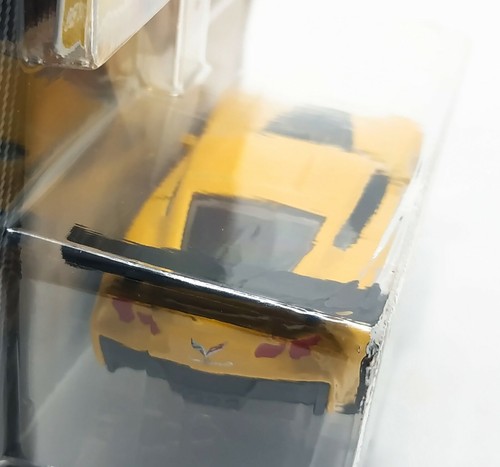 Majorette Chevrolet Corvette GMTM no.3 Yellow 1:60 (3") in Package with Card - Picture 4 of 4