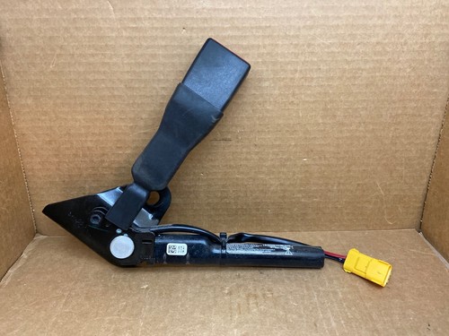 11-18 Town Country Grand Caravan Front Left Driver Seat Seatbelt Buckle Latch