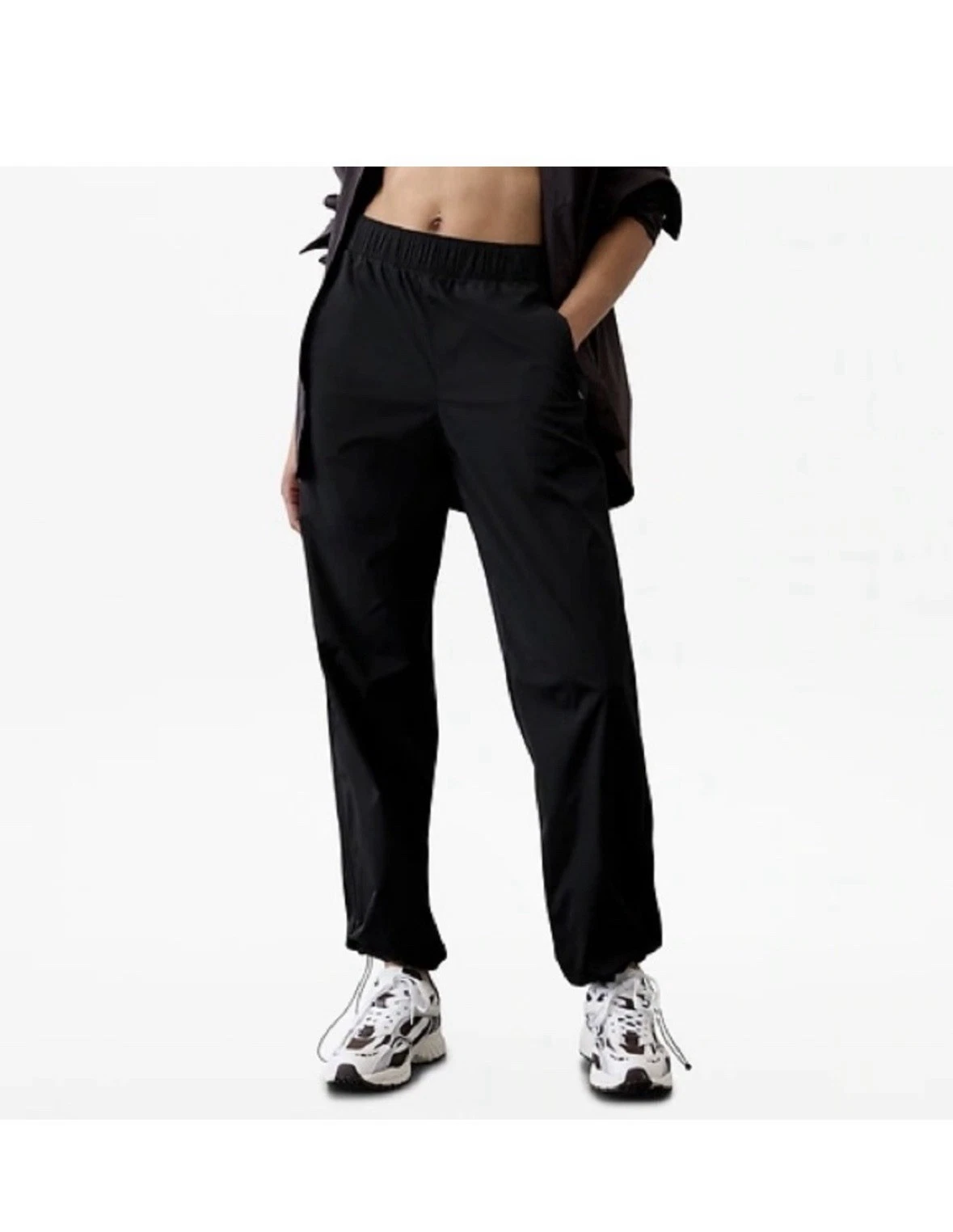 Athleta Woman’s Pantalon Rise Pants Size Large Black Rain Pants Wind Pants