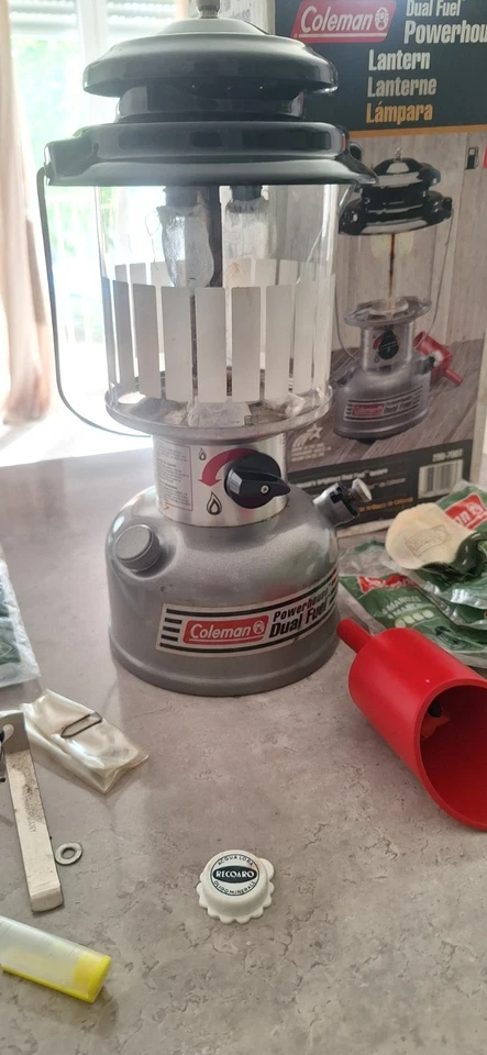 Coleman Dual Fuel Powerhouse Laterne (Modell 295-700T) - Bild 4 von 4