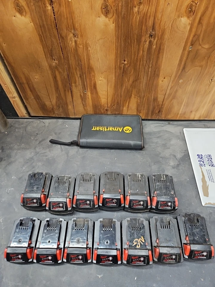Huge Milwaukee Tool Lot  Of 13 Batteries And Parts.  - Image 2 of 4