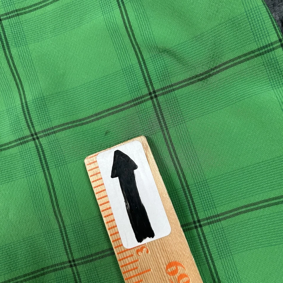 Pantalones Cortos Under Armour Para Hombre 36" Verde A Cuadros Chino Atléticos Elastizados Bolsillos Exterior Foto 4 de 4