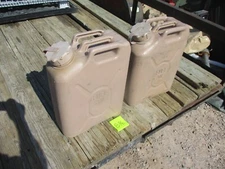 2 Used 5-Gallon Scepter Fuel Cans, for MVs Jeeps Broncos HMMWV etc.