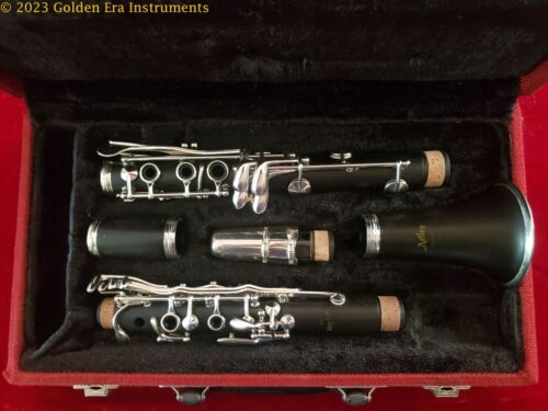 Artley 8S Wooden Clarinet Circa 1970s - Picture 1 of 11