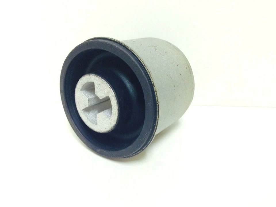 Juego de 2 brazos de arrastre buje eje haz trasero (izquierdo + derecho) para Audi, Volkswagen Foto 2 de 4