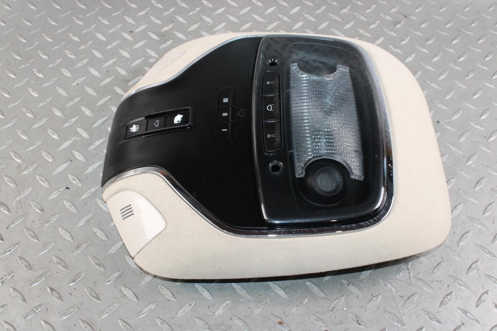 Maserati Ghibli 2014-2017 Front Sunroof assembly