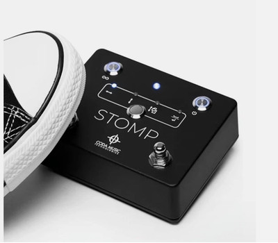 Coda  STOMP Bluetooth Page Turner & App Controller - NEW
