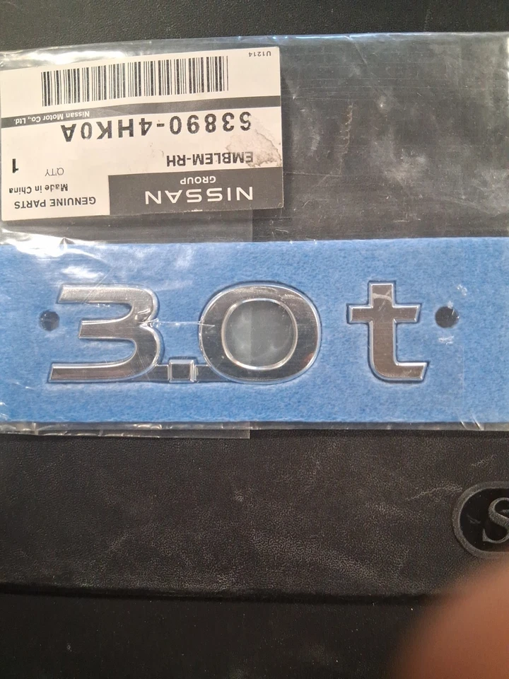 NUEVO OEM 16-21 INFINITI Q50/Q60 emblema guardabarros delantero derecho 3.0 t 63890-4HK0A Foto 3 de 4