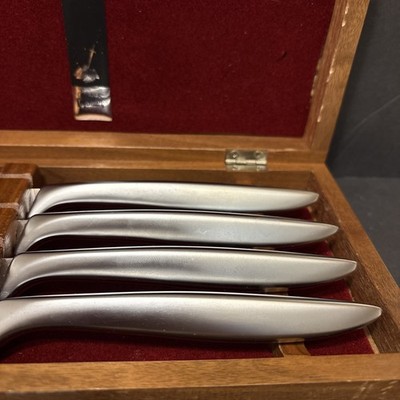 Vintage Set Of 4 Gerber Miming Legendary Blades Steel Steak Knives