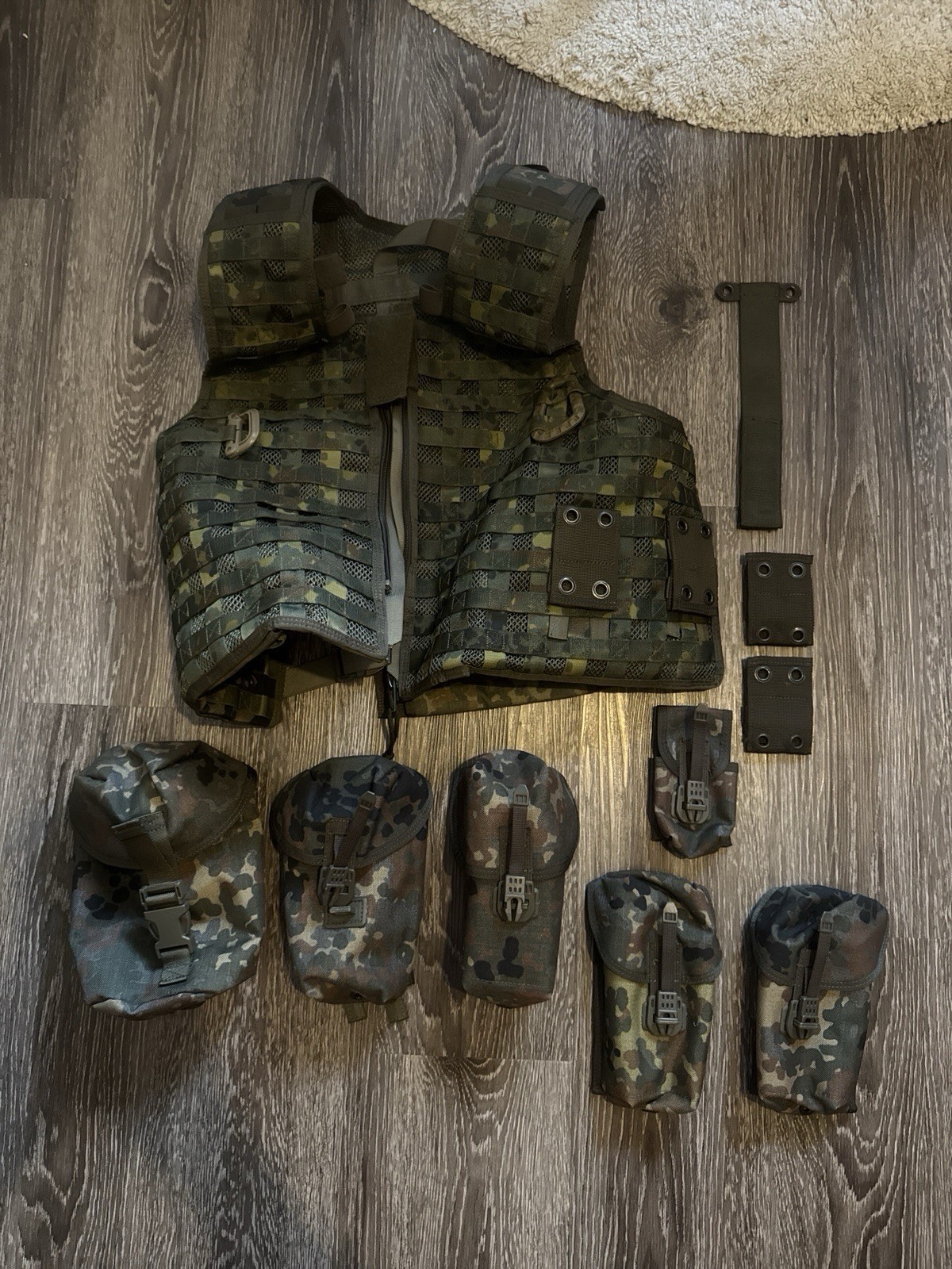 Original Bundeswehr IDZ Weste BUND mit Taschen KSK EGB MOBAST KBS SK *WIE NEU*