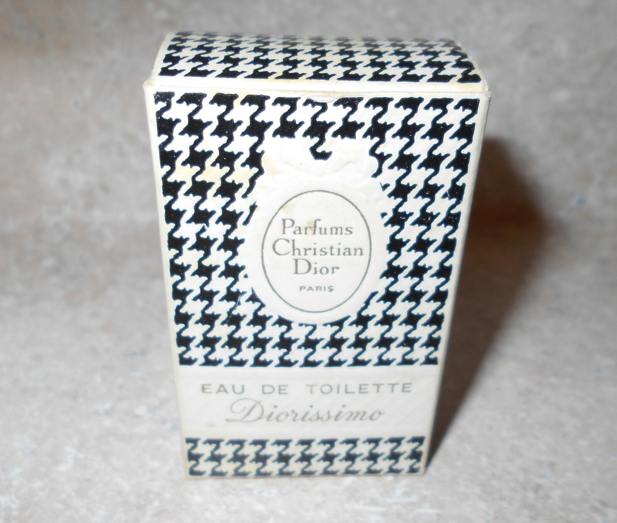 香水(女性用) Christian Dior Diorissimo DIOR Diorissimo Eau de Toilette | Saks Fifth Avenue