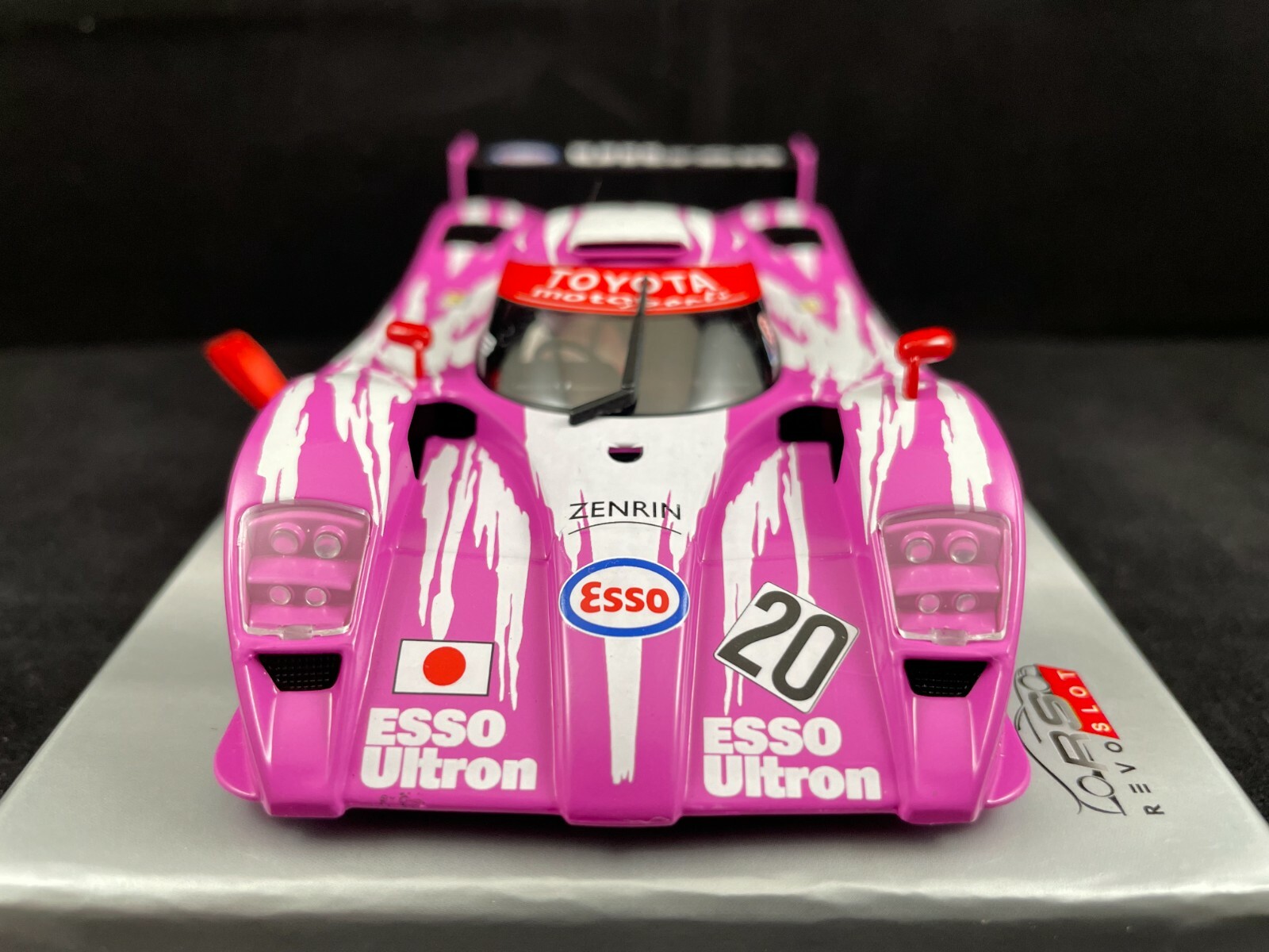 * RS0121 REVO SLOT TOYOTA GT1 ESSO ULTRON CUP EDITION PURPLE 132 SCALE