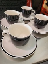 Vintage Mikasa International Everfresh Hilltop Set of 4 cups and saucers C8700