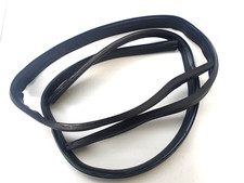 Mercedes W124 Engine Rubber Seal Trims