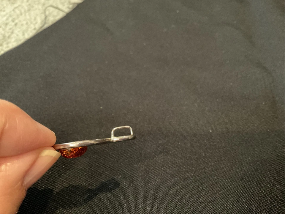 Conjunto de brinco e pingente nota musical, prata e âmbar - Imagem 2 de 4