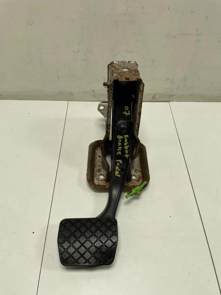 2008 VOLKSWAGEN RABBIT BRAKE PEDAL w/ BRACKET OEM+ - Image 4 of 4