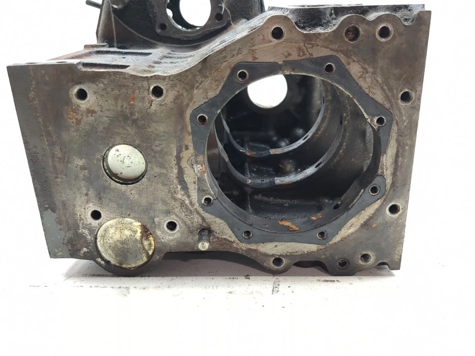 Bloque de caja de motor Kubota RTV 900 11-16 Foto 4 de 4