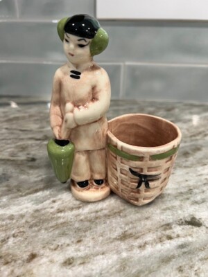 Vintage Cal Dania Ceramic Planter Asian Girl Holding An Umbrella Signed 1960's