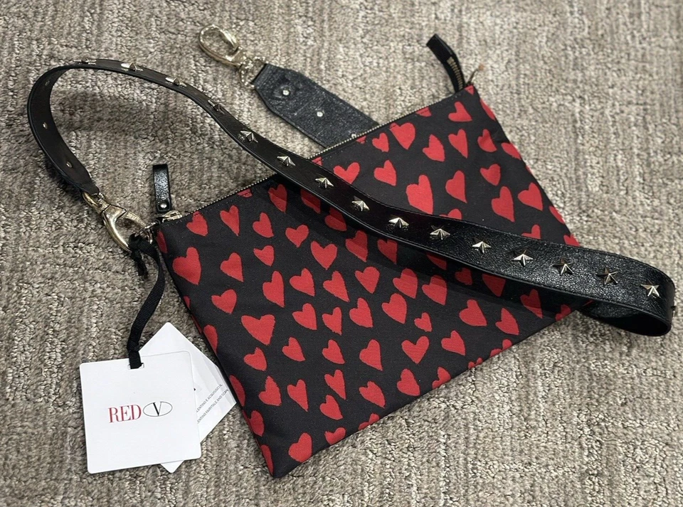 BOLSO BANDOLERA VALENTINO ROJO DISEÑADOR ROJO NEGRO CORAZÓN ESTRELLA TACHONADO NUEVO Foto 2 de 4