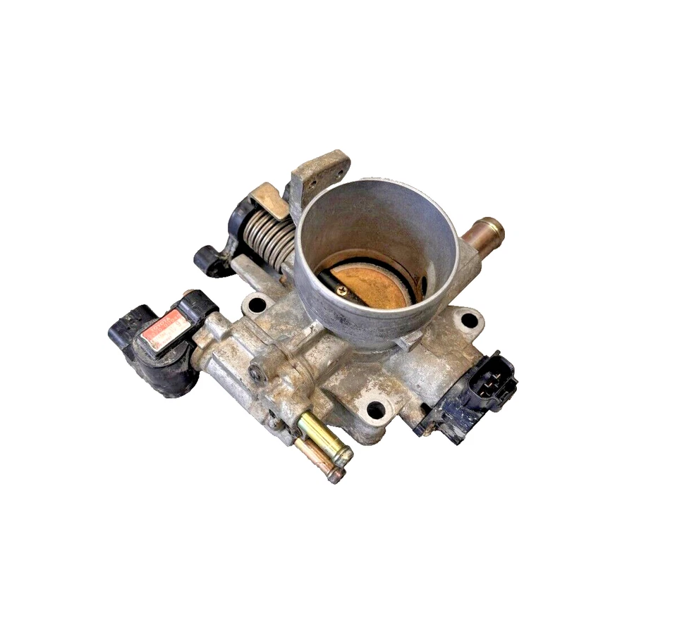 2003 - 2004 Toyota Corolla Matrix 1.8L Throttle Body Assembly / 2221022170 - Image 2 of 4